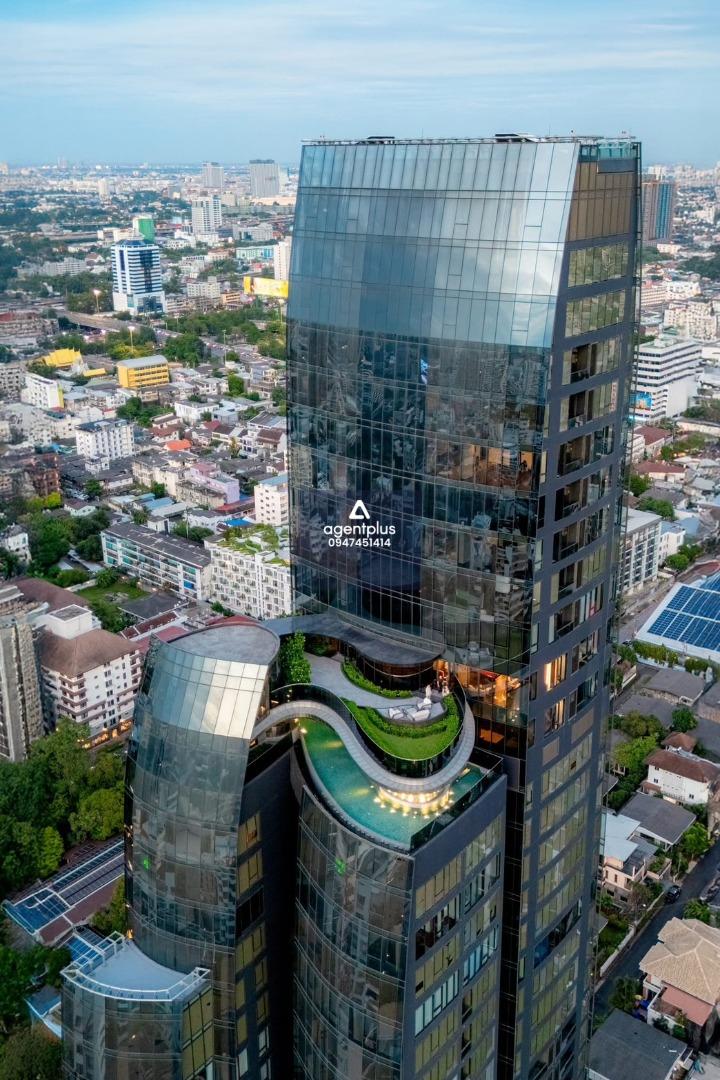 ขายคอนโดหรู ใจกลางกรุงเทพ Aestiq Thonglor