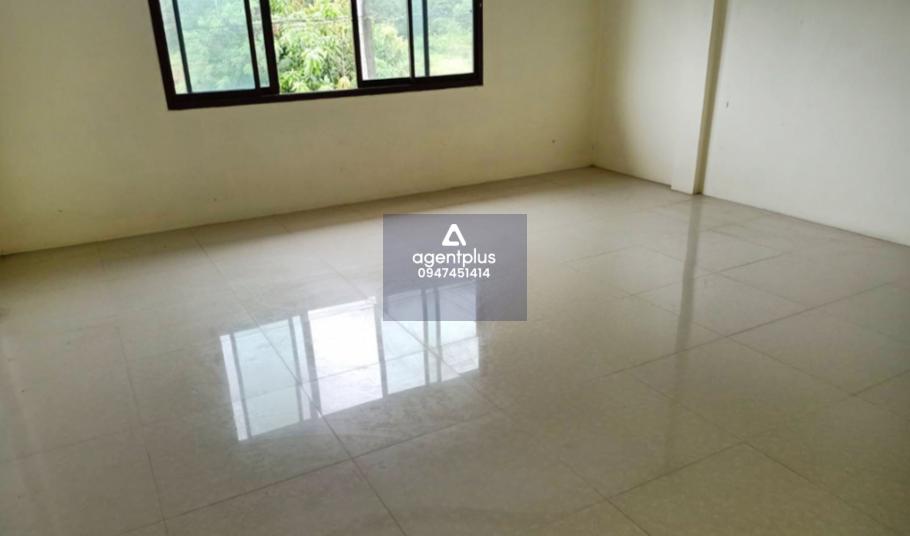 ขาย ทาวน์เฮ้าส์ 2 ชั้น ทำเลอยู่ติดกับถนนยายเรือน-หนองตาเสี่ยง