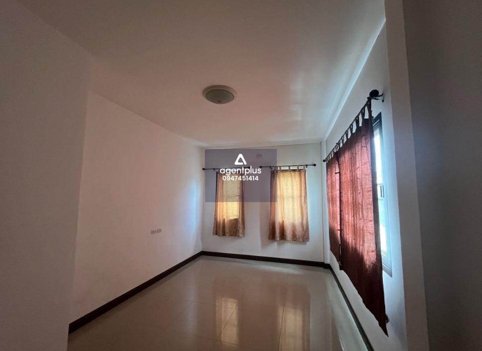 ขายบ้านเดี่ยว 2 ชั้น หมู่บ้านดิเอ็นเทอร์  อยู่บนทำเลศักยภาพ ถนนกาญจนาภิเษก 39 แยก 10 ใกล้นิคมอัญธานี