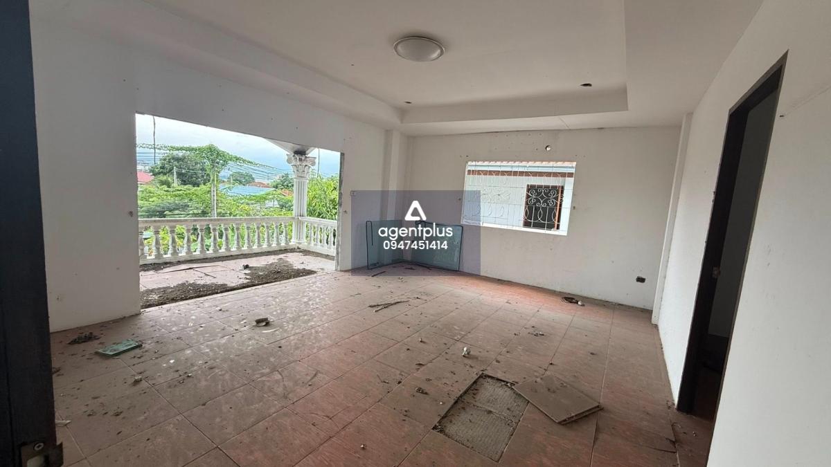 *ขายบ้านสำหรับรีโนเวท ใกล้โรงเรียน พัทยา