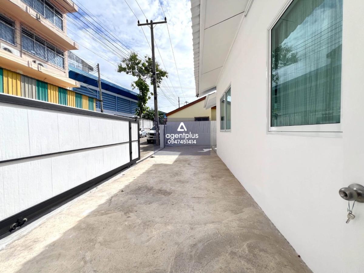  ขายบ้าน 3 ห้องนอน พัทยา  ทำเลใจกลางเมือง ติดสุขุมวิท มีผู้เช่า พร้อมเฟอร์ครบ