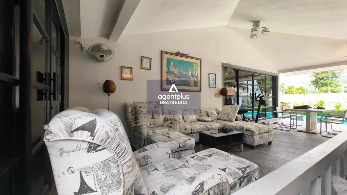 ข้อเสนอพิเศษ - ขายบ้านพูลวิลล่า 2 ชั้นพร้อมผู้เช่า 65,000 บาทจนถึงเดือนพฤษภาคม 2568 ในซอยสยามคันทรีคลับที่รอยัลเพรสทีจวิลเลจ 2 - พัทยา