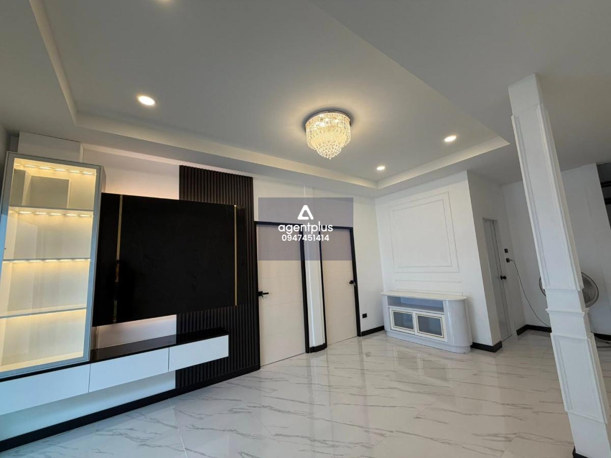 บ้านเดี่ยวรีโนเวท พัทยารุ่งเรือง ซอยเนินพลับหวาน 