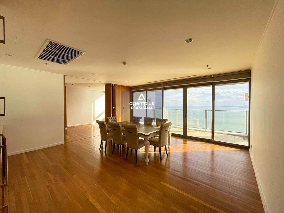 ขายคอนโดวิวทะเล ห้องDuplex ราคาพิเศษ Northpoint Condo Wongamat Pattaya 