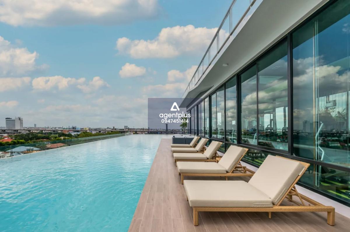 คอนโดพร้อมอยู่ เฟอร์ครบ นิช โมโน เมกะ สเปซ บางนา