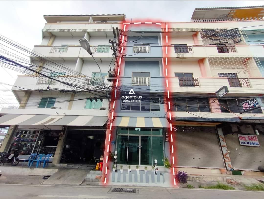 ขายอาคารพานิชย์  พัทยากลาง ซอยสยามคันทรี พร้อมอยู่ ทำธุรกิจได้ ติดถนน