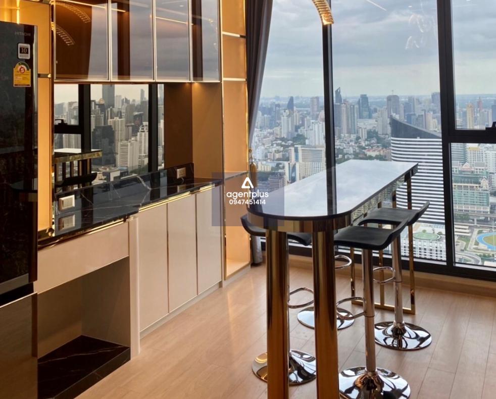 คอนโดหรู วันไนน์ไฟว์ อโศก–พระราม 9 (One Nine Five Asoke–Rama 9)