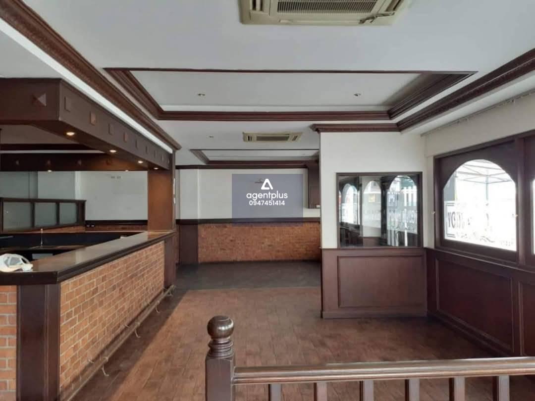 ขายอาคารพาณิชย์ 3 คูหา 3 ชั้น ทำเลดี พัทยาใต้