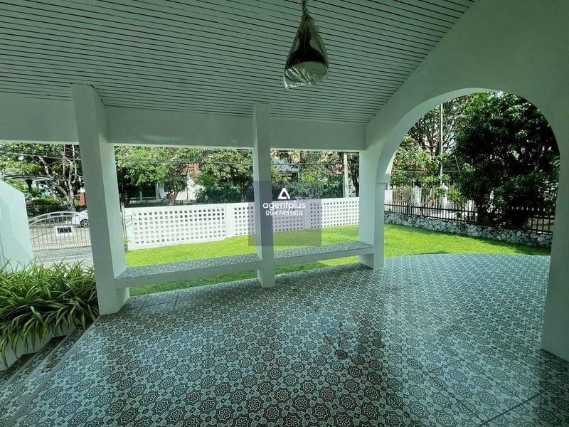 ขายบ้านเดี่ยว 2 ชั้น ทำเลใกล้ทะเล – หมู่บ้านจอมเทียน บีช พาราไดซ์ บ้านสวย พื้นที่กว้าง เป็นส่วนตัว ใกล้หาดจอมเทียนเพียง 600 เมตร