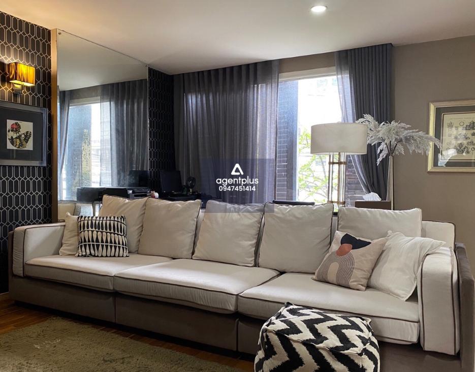 ให้เช่าทาว์นโฮมออฟฟิช 3 ชั้น 180 ตรม. ย่านTown in Town หลังมุม สวนต้นไม้ล้อมรอบบ้าน ใกล้ทางด่วนเอกมัย – รามอินทรา ,นานาชาติ SISB , Regent’s, KIS , บดินทร์เดชา