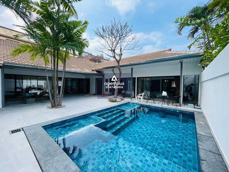 #ให้เช่าบ้านพูลวิลล่าใจกลางเมืองพัทยา- พระตำหนักซอย 5  ใกล้ชายหาดและวอกกิ้งสตรีท สะดวกสบาย แวดล้อมด้วยสิ่งอำนวยความสะดวกครบครัน
