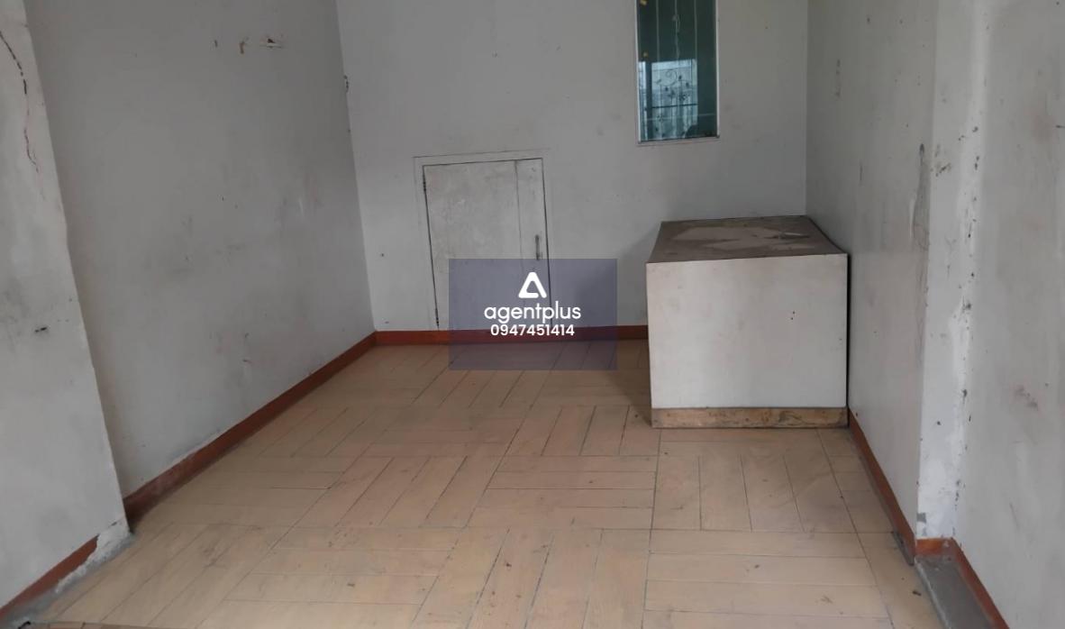 ขายบ้านทาวน์เฮ้าส์เปล่า 2 ชั้น หมู่บ้านพฤกษา 63-1 ถนนติวานนท์ 3 ห้องนอน 2 ห้องน้ำ มีที่จอดรถ 2.1 ล้านบาท ใกล้สิ่งอำนวยความสะดวกมากมายรายล้อม