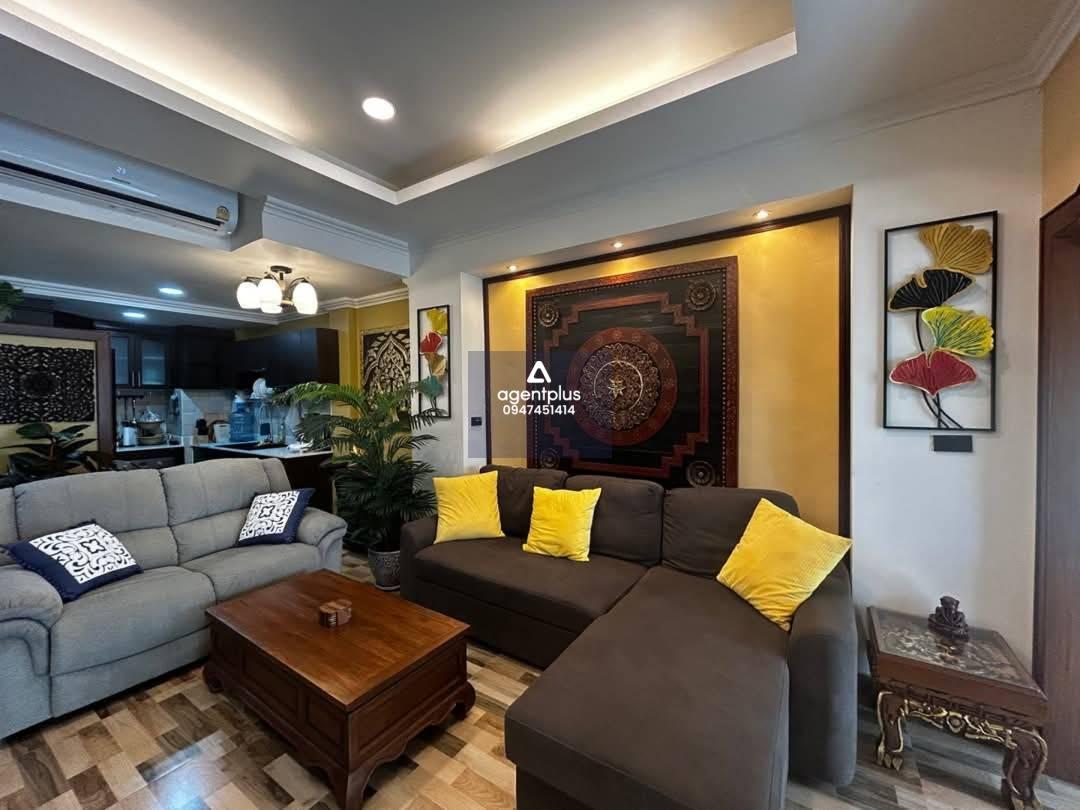 คอนโดหรูตกแต่งสไตล์ไทย-ตะวันตก ให้เช่า บ้านสวนลลนา จอมเทียน พัทยา