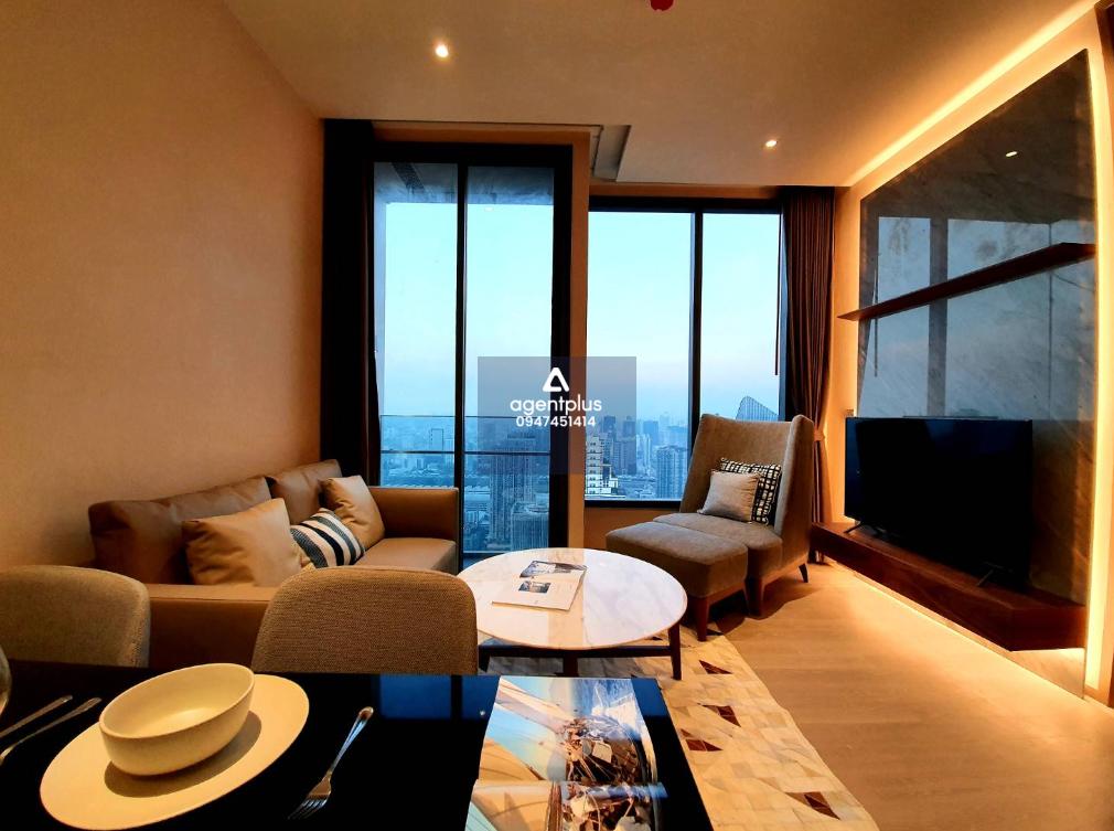 คอนโดพร้อมอยู่ ดิ เอส อโศก ใจกลางสุขุมวิท ใกล้ BTS อโศก และ MRT สุขุมวิท