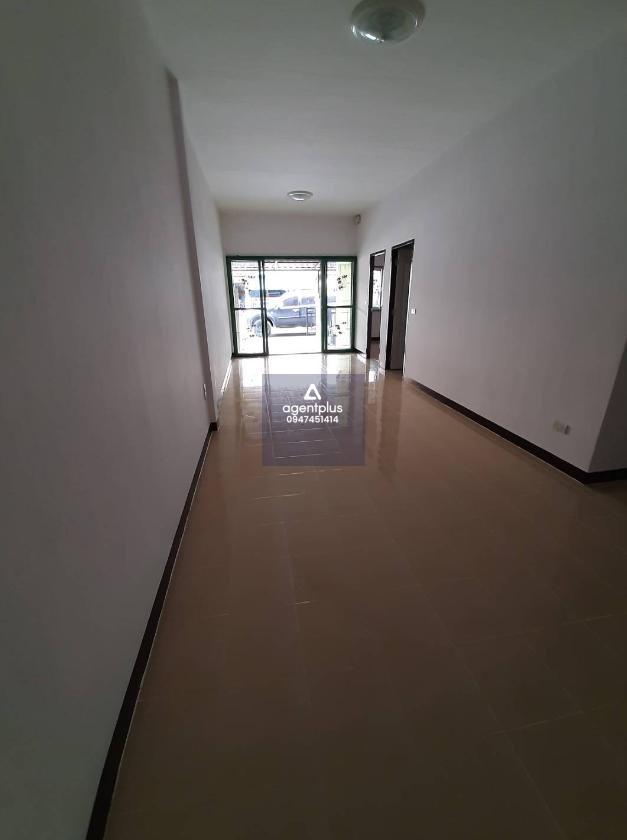 ทาวน์เฮ้าส์ชั้นเดียว ทำเลที่ตั้งอยู่ในแหล่งชุมชน สาธารณูปโภคพร้อม การคมนาคมสะดวก โครงการบ้านฟ้าใส ระยอง