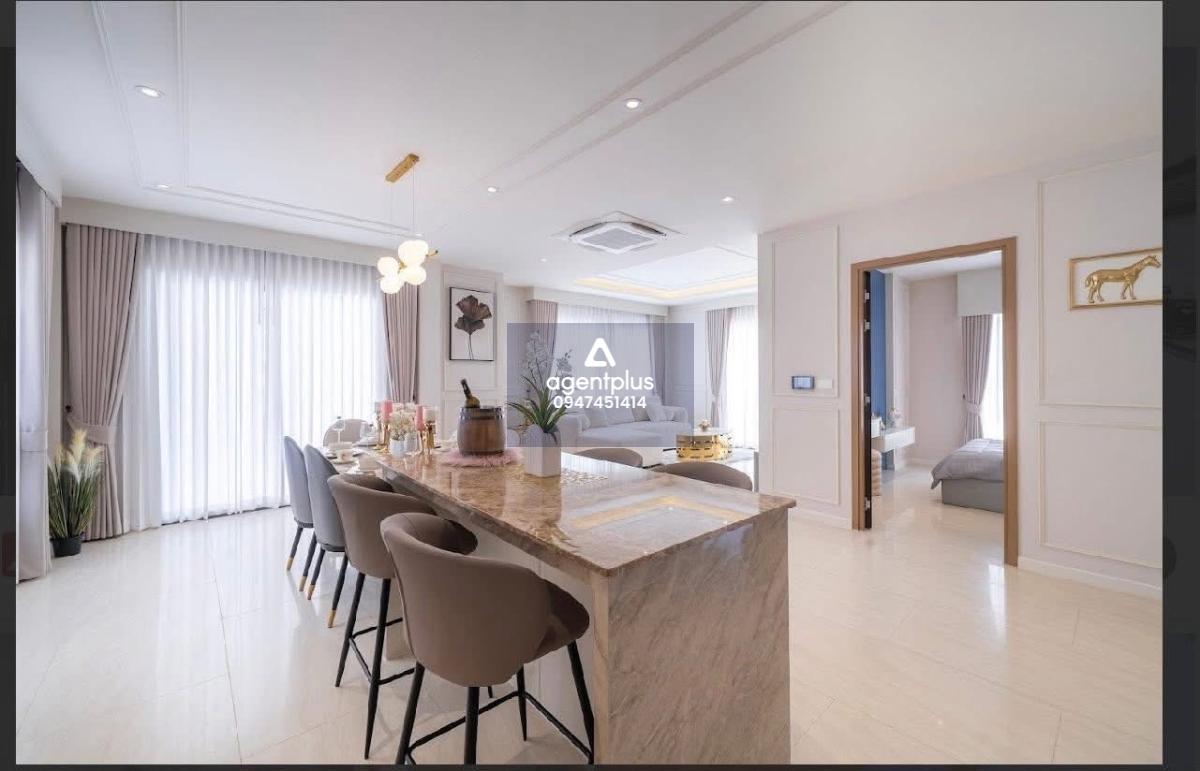 ให้เช่าพูลวิลล่าสุดหรู 4ห้องนอน ทำเลดี ใกล้โรงเรียนนานาชาติ พัทยา