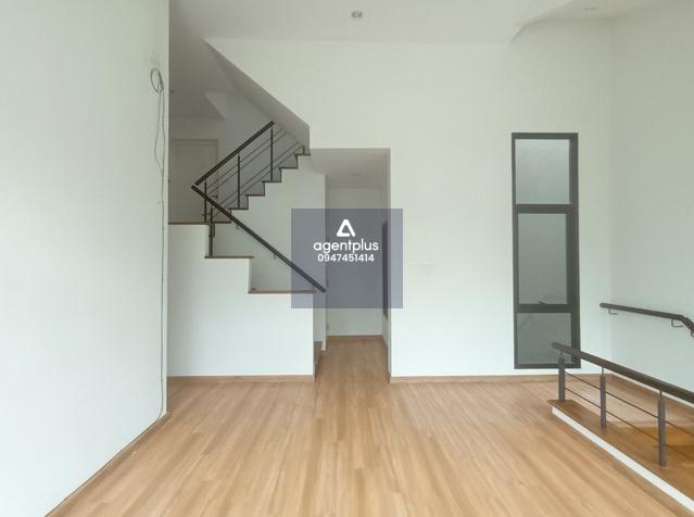 ขายทาวน์โฮม โครงการ เออเบิร์นธารา เอสพาสิโอ ภายในกว้างขวาง  