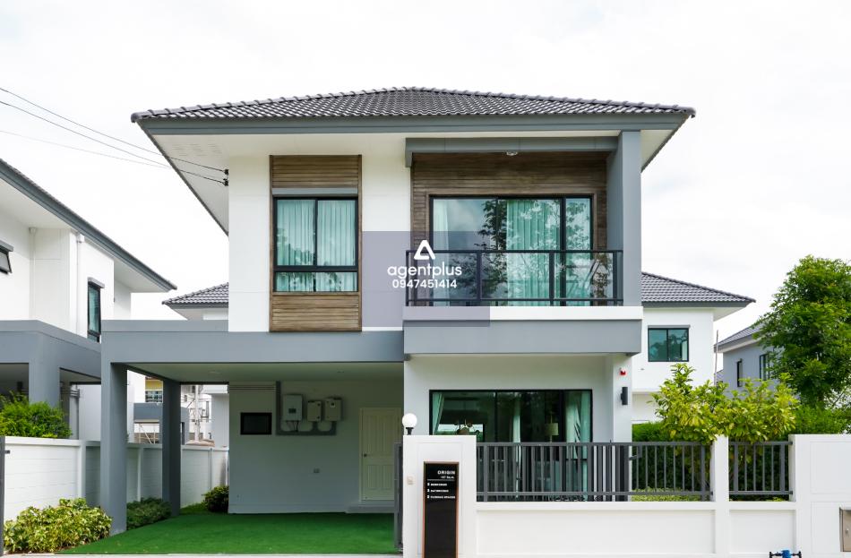 ขายด่วนบ้านเดี่ยว เสนา วิลล์ บรมราชชนนี - สาย 5 บ้านเดี่ยว 2 ชั้น ดีไซน์ทันสมัย ฟังก์ชันครบ เหมาะสำหรับครอบครัว ขนาดกะทัดรัด ใช้สอยลงตัว