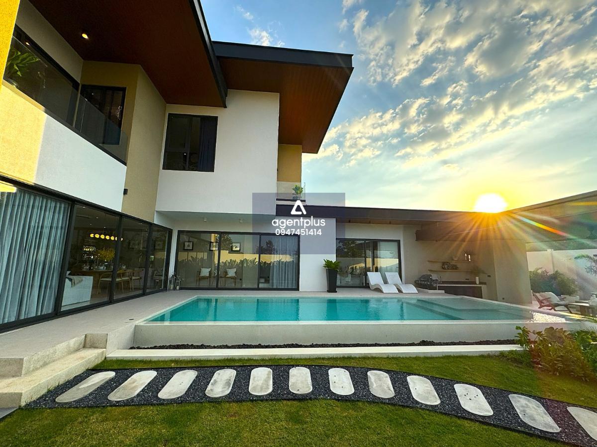 Prime Habitat Pool Villa พัทยา