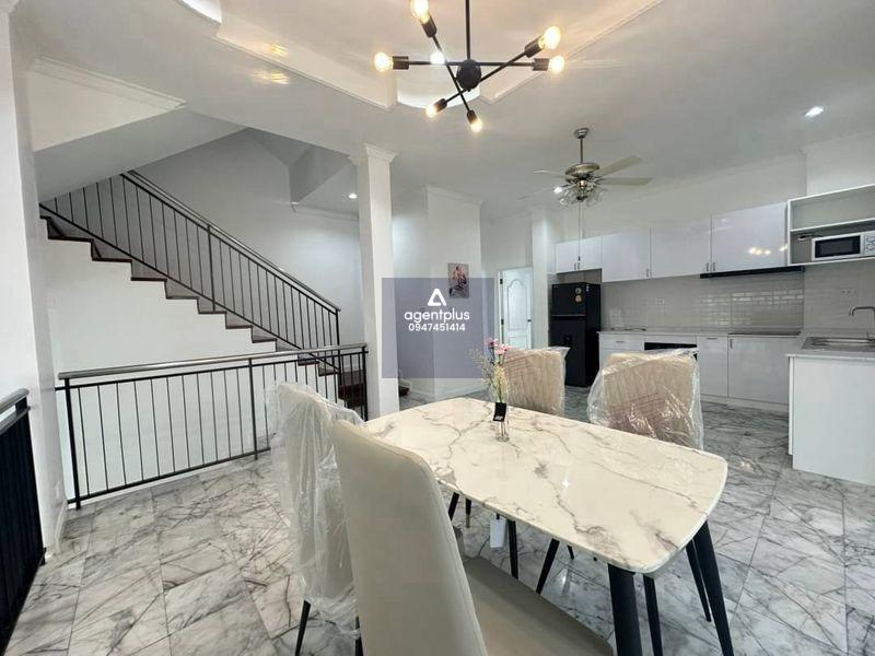 *ขายบ้านเดี่ยวริมน้ำ จอมเทียนยอร์ชคลับ 3 พัทยา