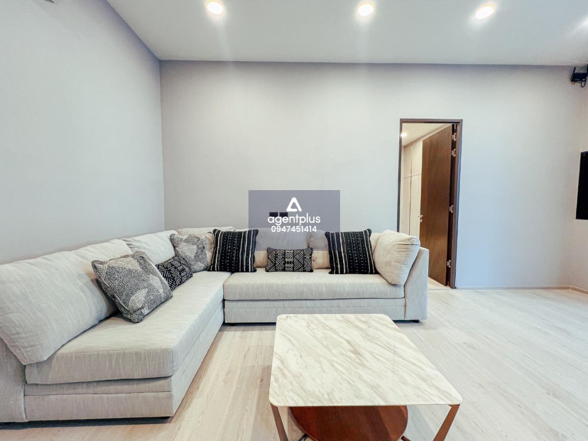 ขายบ้านพูลวิลล่าหรู ใกล้ทะเล