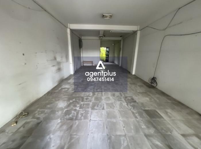 ขาย อาคารพาณิชย์ ถนน ลาดพร้าว คลองเจ้าคุณสิงห์