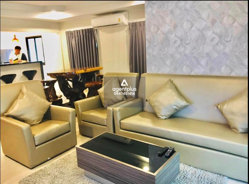 ขายบ้านพูลวิลล่า กลางเมืองพัทยา 3 ห้องนอน 2 ห้องน้ำ มีสระว่ายน้ำส่วนตัว เข้าออกเมืองสะดวก พัทยา