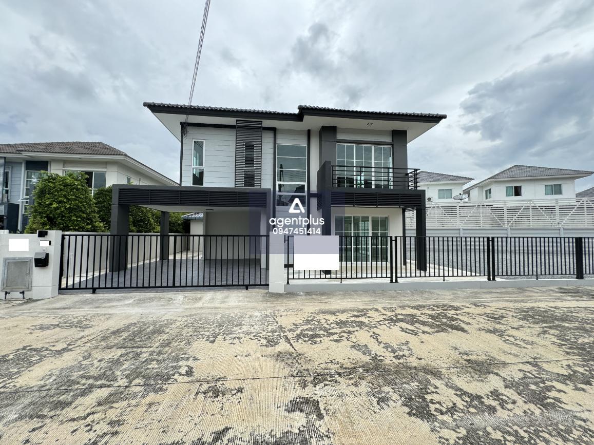 ขายบ้านเดี่ยว 2 ชั้น ทำเลดี พร้อมเข้าอยู่ ใกล้เมือง เดินทางสะดวก บ้านขนาดพอดีสำหรับครอบครัว ขนาดกะทัดรัด แต่ครบทุกฟังก์ชัน