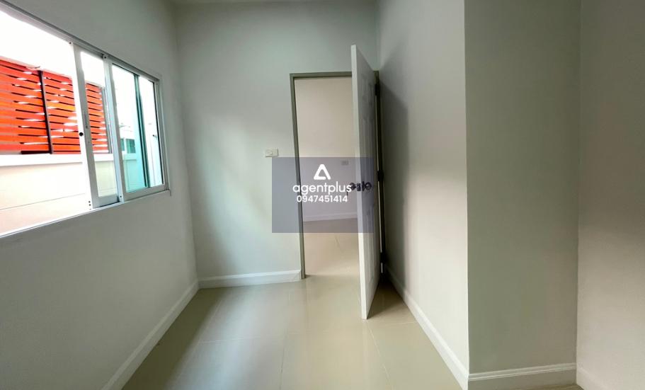 ขาย ทาวน์เฮ้าส์ โครงการชนรดา 2 เมืองอุดรธานี