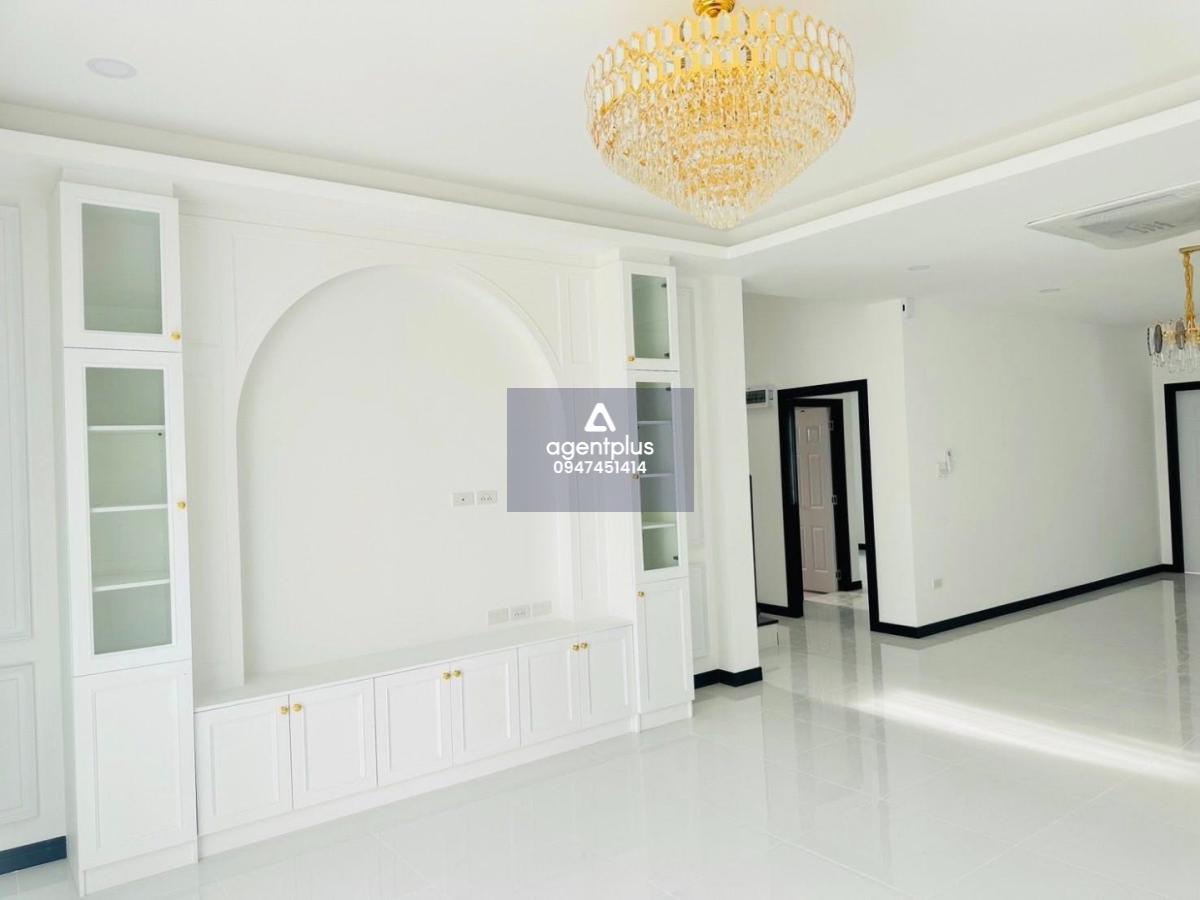 เปิดจองแล้ว!! บ้านเดี่ยว 2 ชั้นสร้างใหม่ พร้อมเฟอร์ครบ