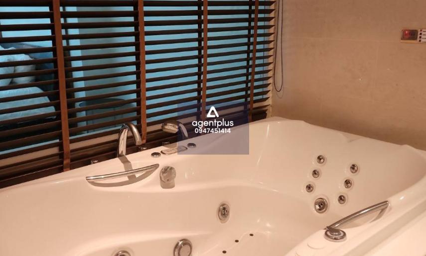 ขาย อาคารชุดเดอะ พรีวิเลจ แอท เบย์คลิฟ