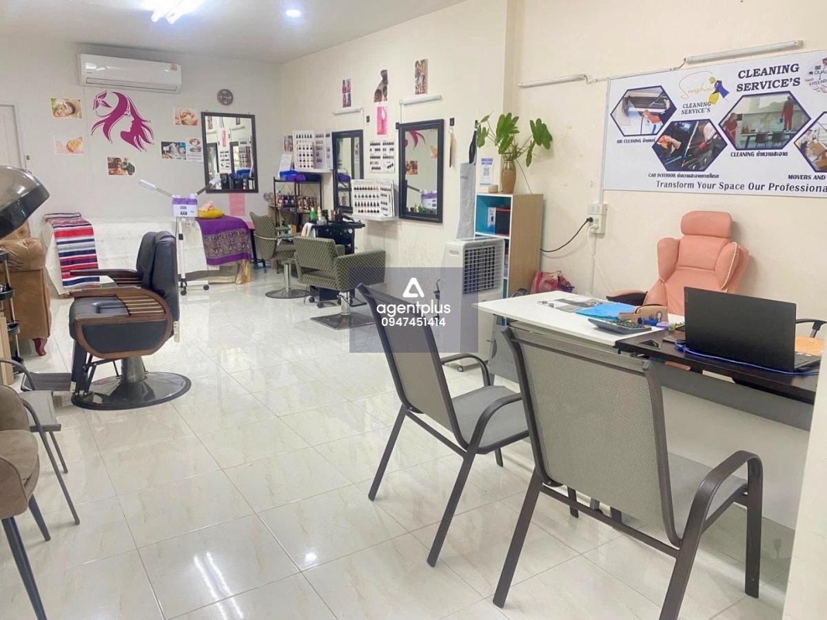 ปล่อยเซ้งด่วน 2 กิจการ พร้อมทำเลยทอง ถนนพัทยาสาย 3