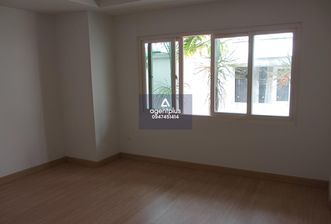 บ้านเดี่ยว 2 ชั้น หมู่บ้านวรางกูล The Grand Private Home ทำเลดี ใกล้ถนนรังสิต-นครนายก เดินทางเข้า-ออกสะดวก