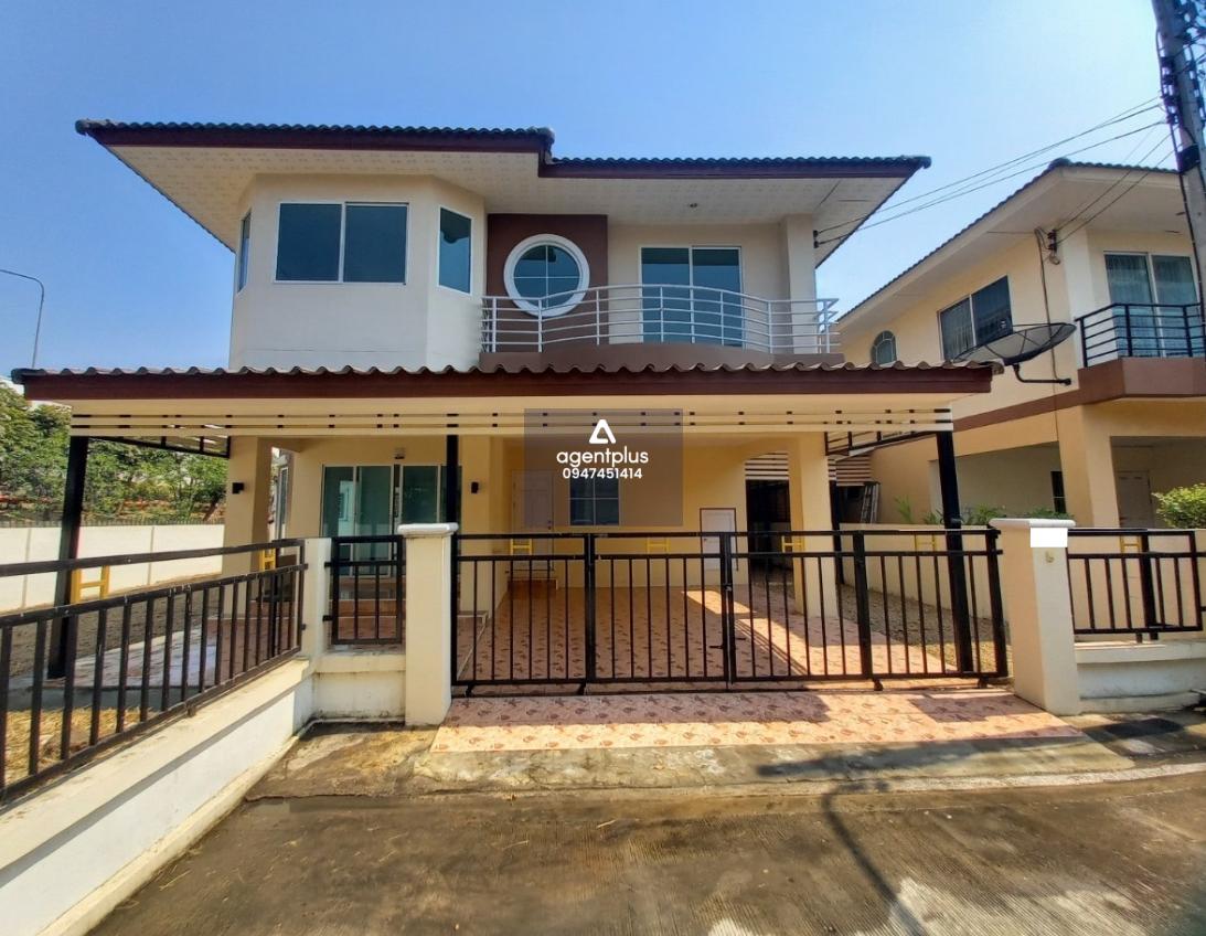 ขายบ้านเดี่ยว โครงการร่มรื่นกรีนพาร์ค วังน้อย ปรับปรุงใหม่ บ้านเดี่ยว 2 ชั้น ทำเลดี เดินทางเข้า-ออกสะดวก ติดถนนชุมชนบ้านหัวคลอง