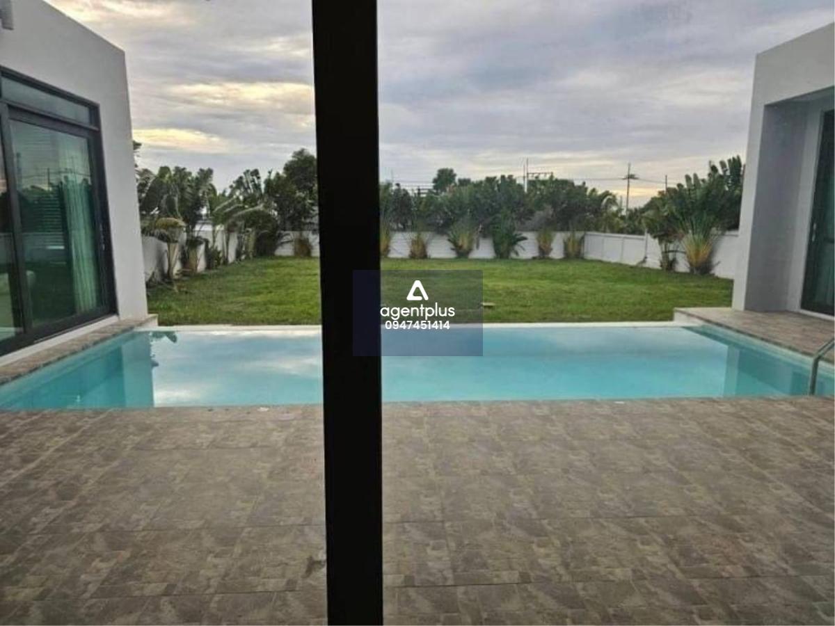 * ขายบ้านพูลวิลล่าโมเดิร์น บ้านใหม่เจ้าของยังไม่เคยอยู่มาก่อน พิกัดอ่างมาบประชัน เมืองพัทยา