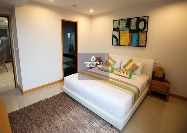 ขายคอนโดพร้อมผู้เช่า   คอนโดวิวทะเล ชื่อต่างชาติ La Royale Beach Condo นาจอมเทียน พัทยา