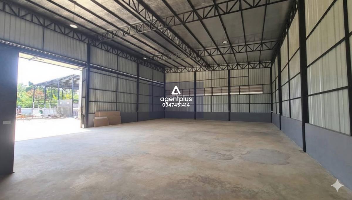 *โกดังให้เช่า ย่านมีนบุรี ถนนนิมิตรใหม่ สามารถพักอาศัยได้ กรุงเทพฯ