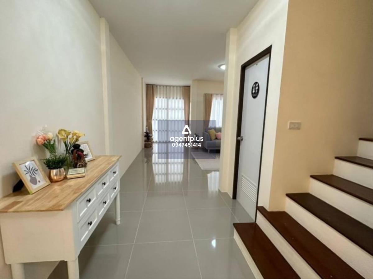 ขายทาวน์โฮม 2 ชั้น  พัทยา ชลบุรี