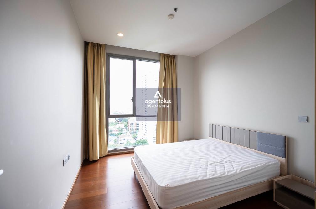 ขายคอนโด  (ควอทโทร บาย แสนสิริ) — คอนโดหรูใจกลางทองหล่อ