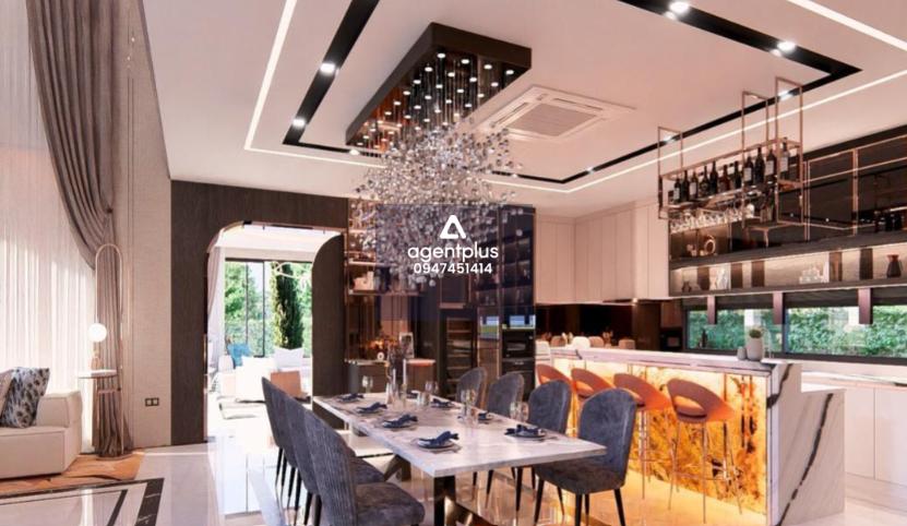 ขาย บ้าน หรูหราเหนือระดับกับบ้านสุดพิเศษในพัทยา พร้อมลิฟต์ส่วนตัวเพื่อความสะดวกสบาย