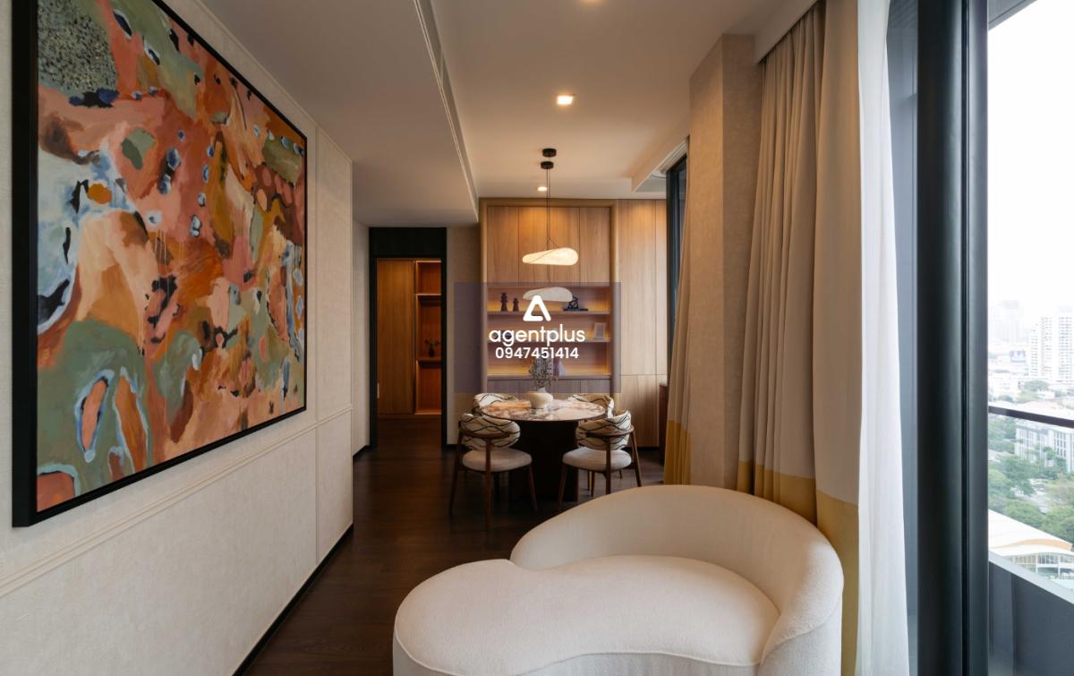 คอนโดหรู เอสทีค ทองหล่อ ใจกลางทองหล่อ พร้อมอยู่ ความสะดวกสบายครบ