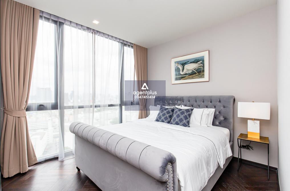 เดอะ โมนูเมนต์ สนามเป้า คอนโดหรูใจกลางเมือง ใกล้ BTS สนามเป้า  ตกแต่งพร้อมอยู่