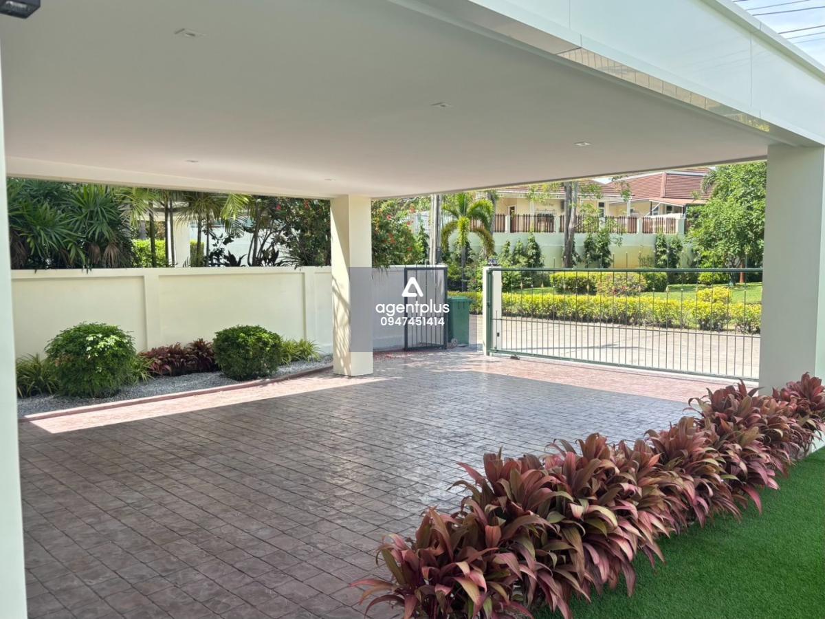 *วิลล่าหรูพร้อมสระว่ายน้ำ ในโครงการ Greenfield Villas 1 พร้อมเข้าอยู่ทันที! บ้านรีโนเวทใหม่ ชลบุรี