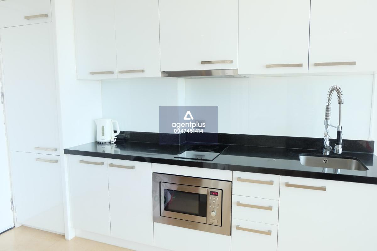 *ขายคอนโดพร้อมผู้เช่า โควตาต่างชาติ ซอยบัวขาว เซ็นทารา อเวนิว เรสซิเดนซ์ แอนด์ สวีท