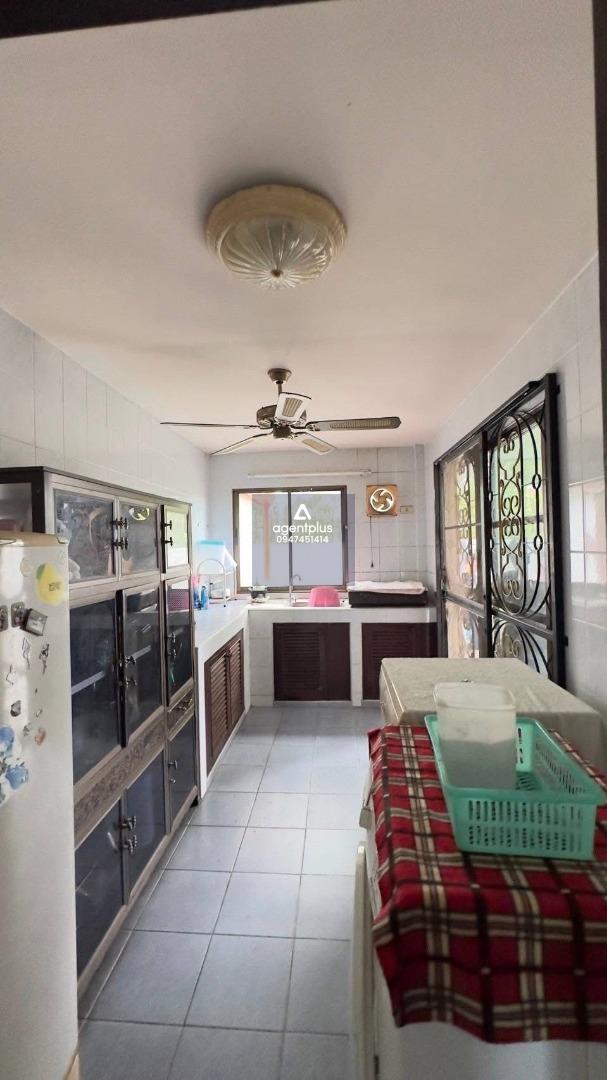 *ขายบ้านพร้อมสระว่ายน้ำส่วนตัว (ไม่รวมเฟอร์นิเจอร์) ใกล้โรงเรียนธารา เพียง 5 นาที พัทยา