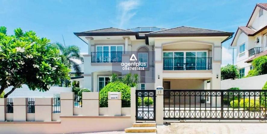 ขาย บ้านเดี่ยว พร้อมสวน และสระว่ายน้ำส่วนตัว