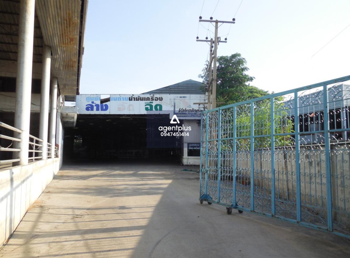 ขายอาคารสำนักงาน นครชัยศรี อาคารขนาดใหญ่ ทำเลศักยภาพ เหมาะสำหรับธุรกิจ สำนักงานกลาง หรือคลังโลจิสติกส์