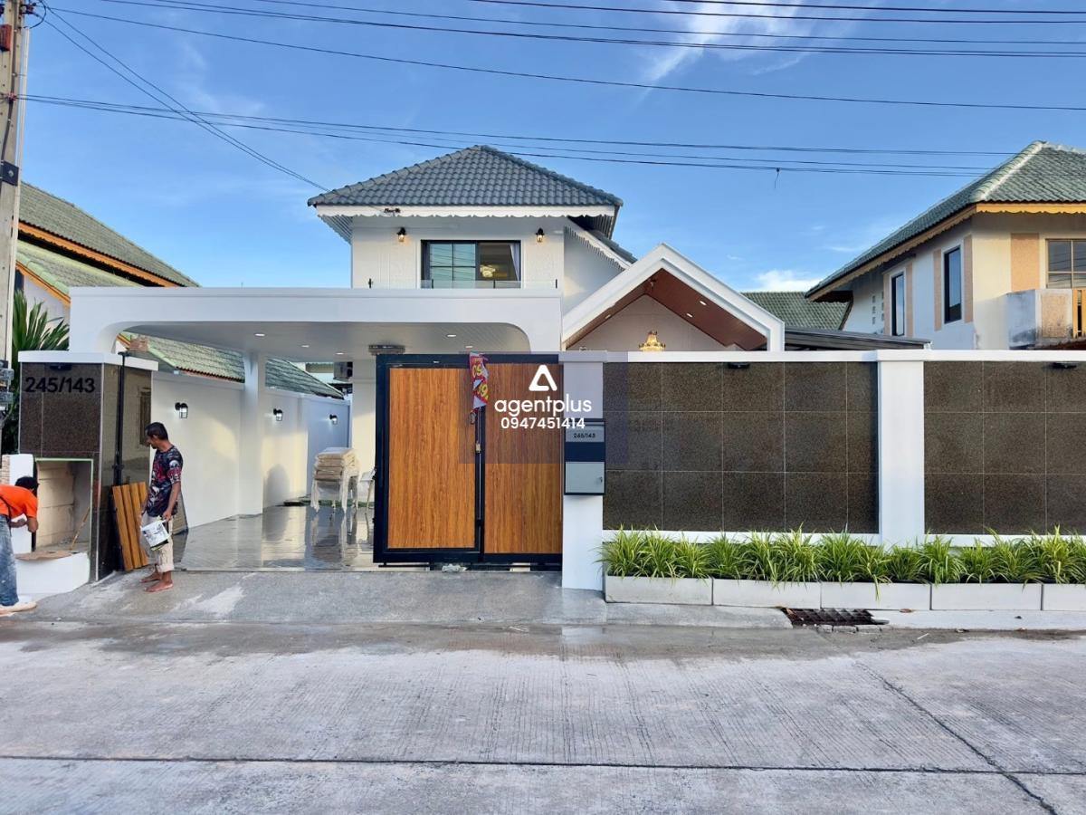  บ้านเดี่ยวพร้อมสระว่ายน้ำ หมู่บ้านพาราไดซ์ ฮิลล์ 2 พัทยา