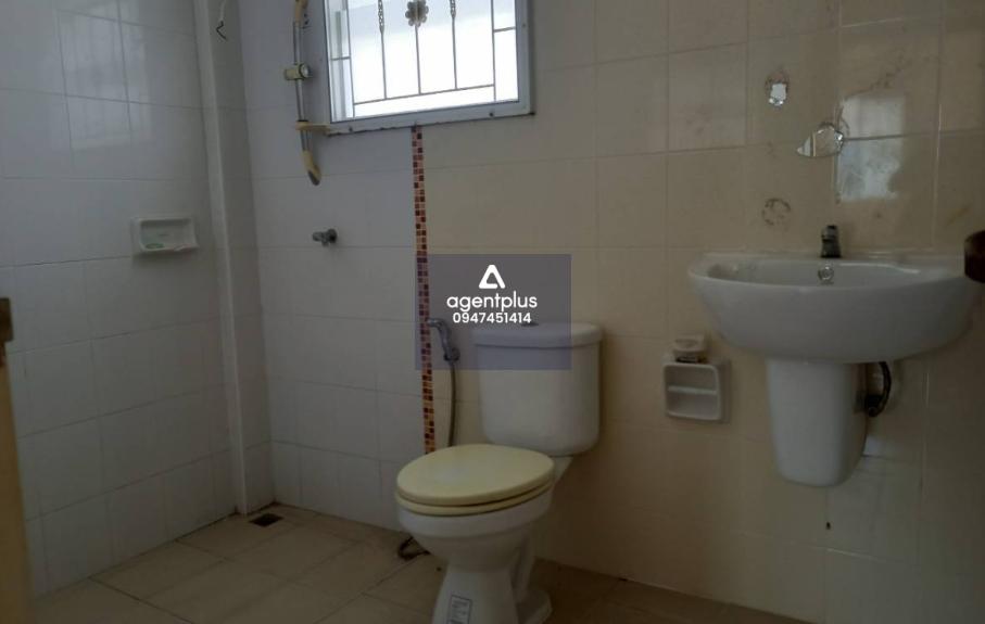 ขาย ทาวน์เฮ้าส์ ไลโอ เพชรเกษม 77 ทำเลดีเดินทางสะดวกสบาย เข้า-ออก ได้ทั้งทางถนนชัยพฤกษ์ 2 ถนนสุขุมวิท ถนนเลียบทางรถไฟ