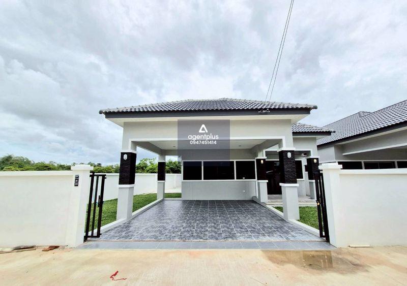 บ้านสร้างใหม่หลังมุม พร้อมเฟอร์นิเจอร์ ทำเลดีใกล้มอเตอร์เวย์ 1 กิโล พัทยา